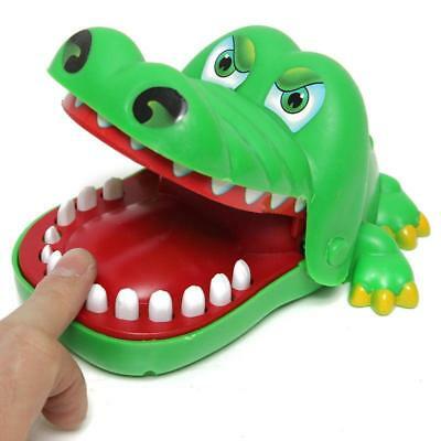 Viral Crocodile Finger Biting, Big Mouth Game